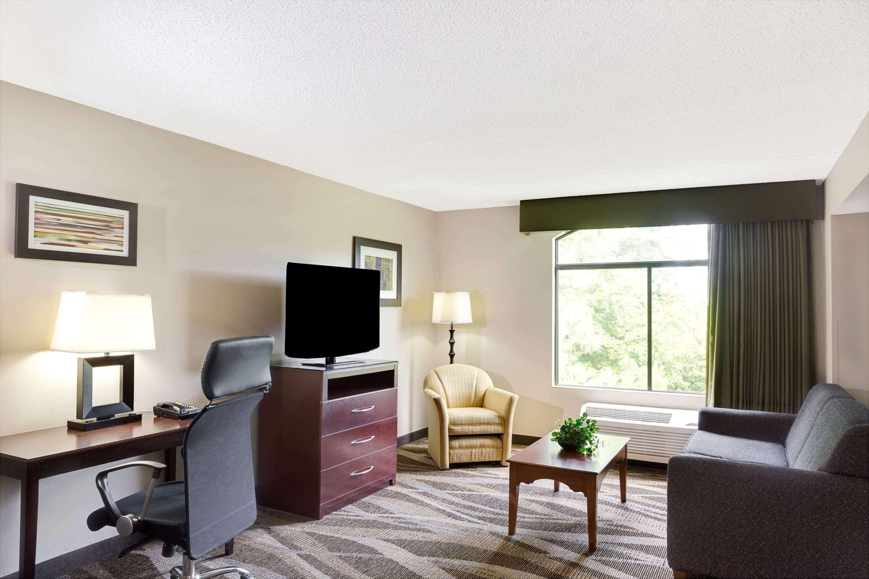 Wingate By Wyndham Raleigh Durham / Airport Exterior foto